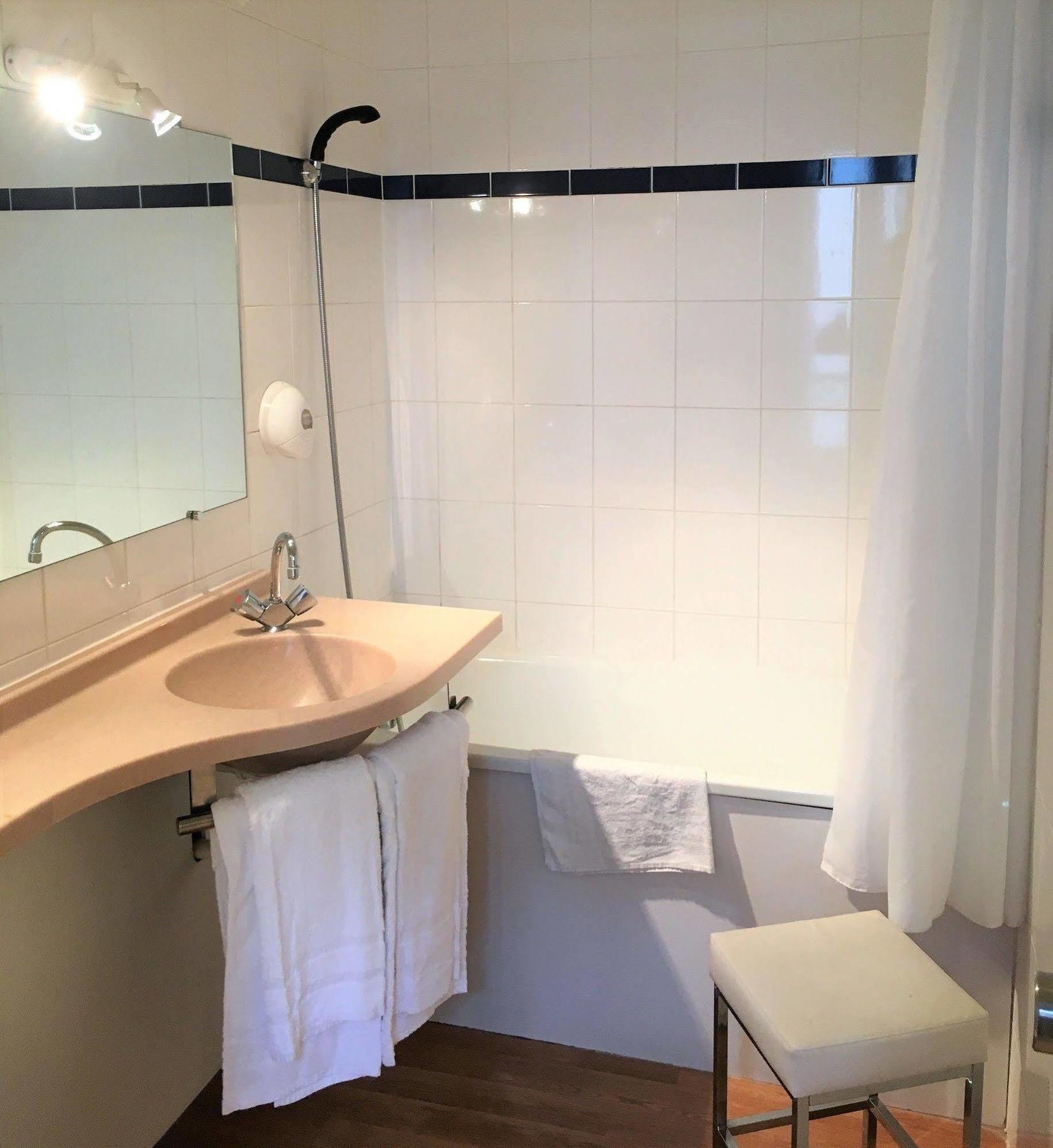 Hotel Eiffel Kensington Paryż Zewnętrze zdjęcie