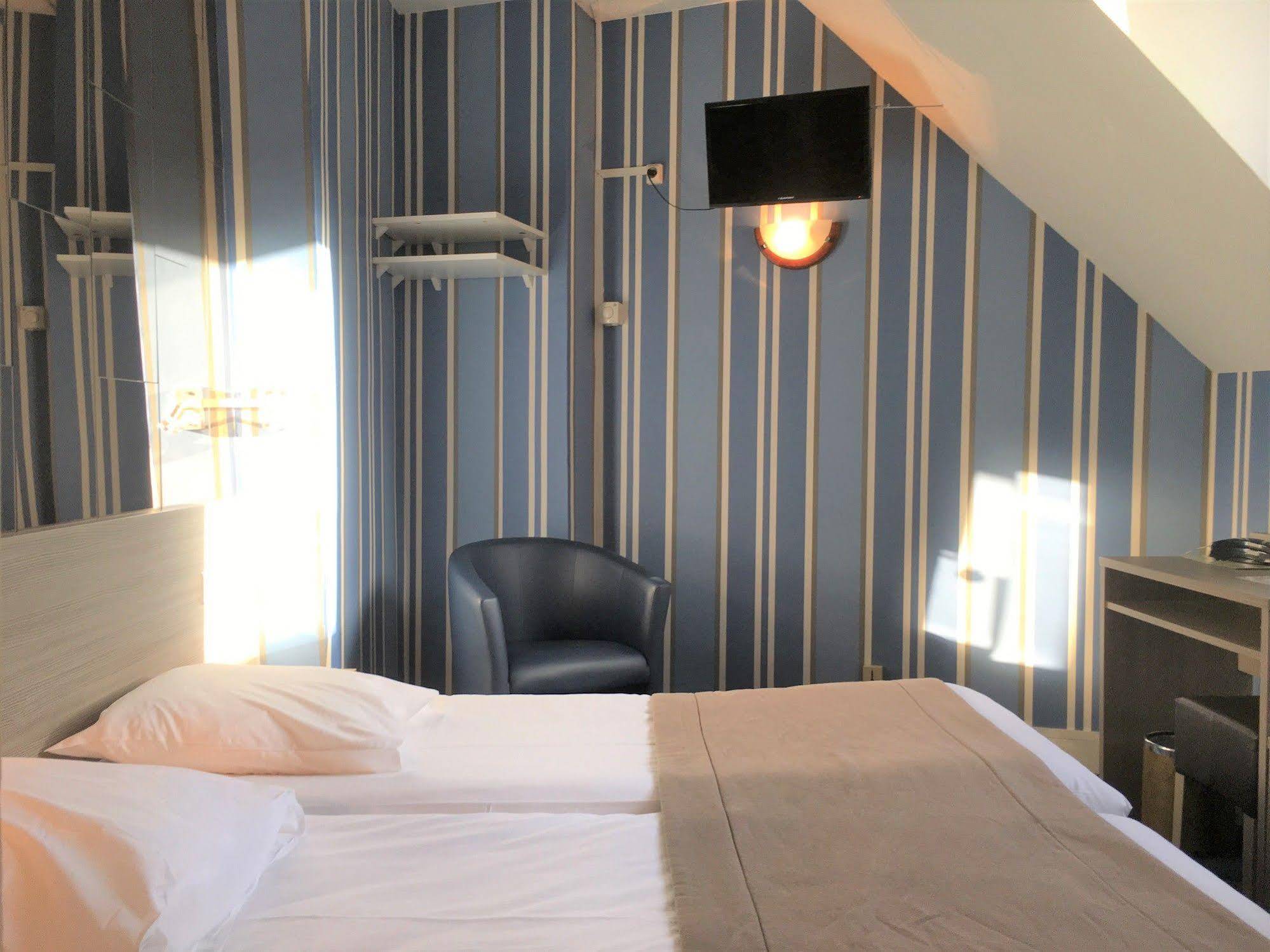 Hotel Eiffel Kensington Paryż Zewnętrze zdjęcie