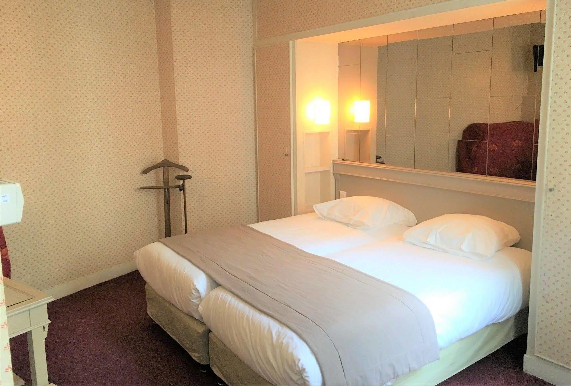 Hotel Eiffel Kensington Paryż Zewnętrze zdjęcie
